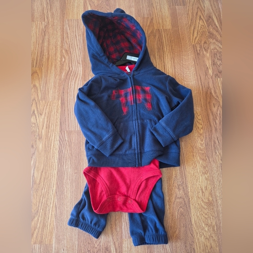 Carter's 3 Piece Set 18 Months Bear Themed Navy and Red